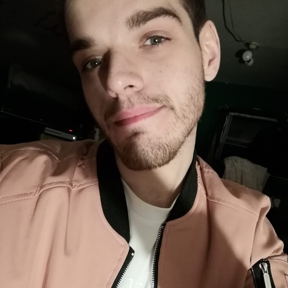 Meet your Posher, Michael - Picture 1 of 1